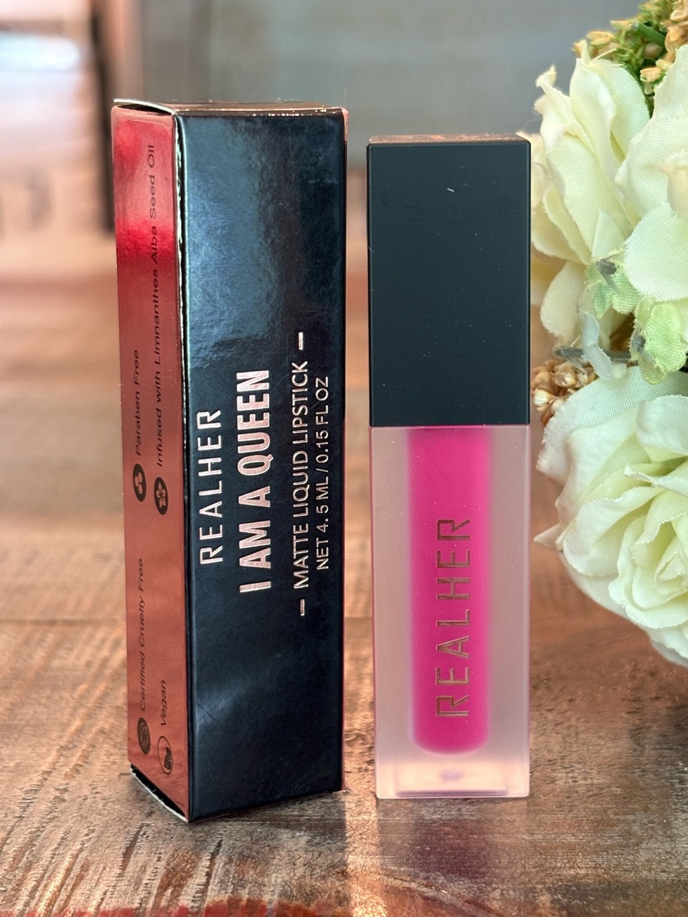 New REALHER Matte LIQUID LIPSTICK in I AM A QUEEN {Bright Pink}